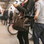 スリに遭いやすい人の特徴と対策