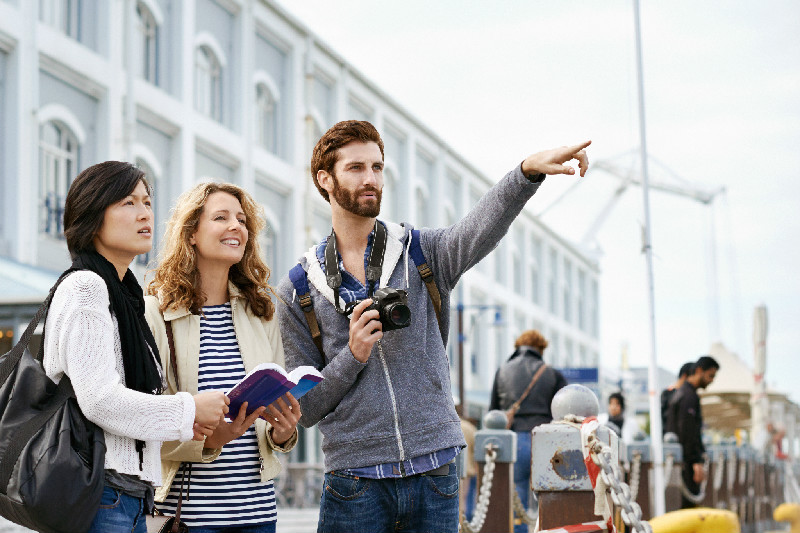 海外旅行で道案内をお願いするとき、場所を聞くときに役立つ英会話フレーズ28 | エアトリ